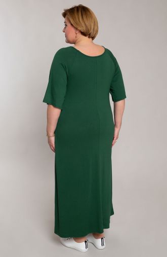 Дълга рокля в тъмно зелен цвят