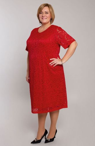 Червена дантелена рокля с къс ръкав