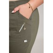 Дълъг маслиненозелен панталон с джобове