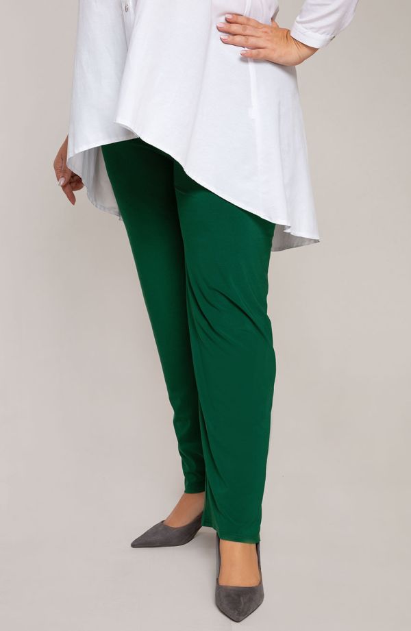 Лек зелен панталон с широк крачол