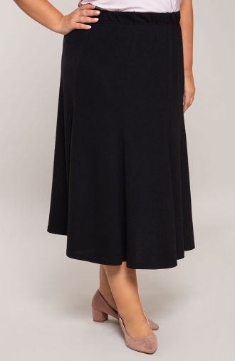 Плетена пола в черно