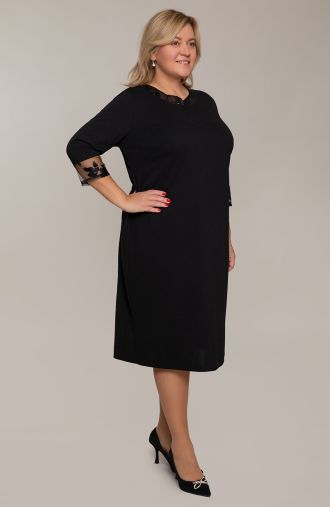 Черна мрежеста рокля с пайети