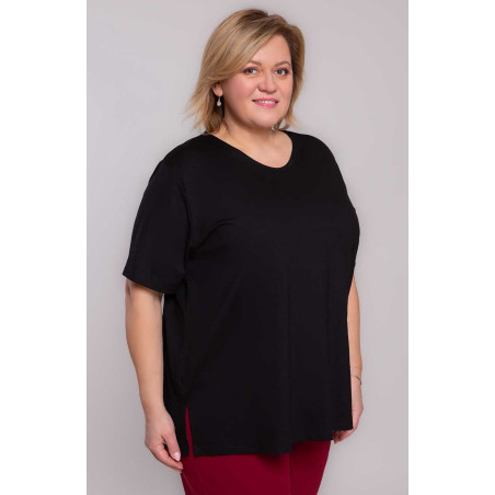 Черна гладка плетена дамска тениска с голям размер | Модни големи размери