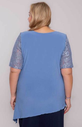 Асиметрична синя дантелена блуза