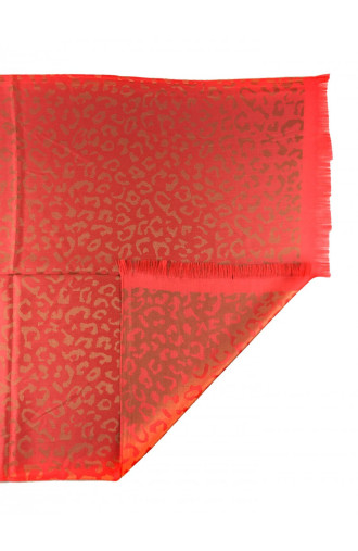 Тънък червен шал с шарка