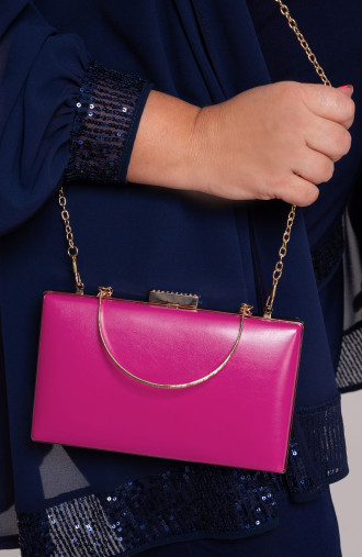 Розова чанта с декоративна закопчалка