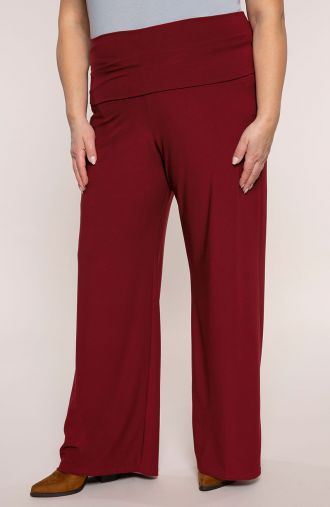 Панталон в цвят бордо с изтъняващ колан