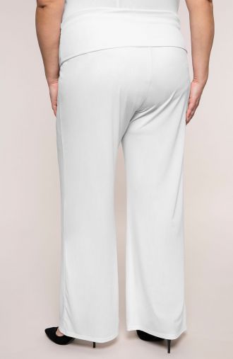 Бели панталони с изтъняващ колан