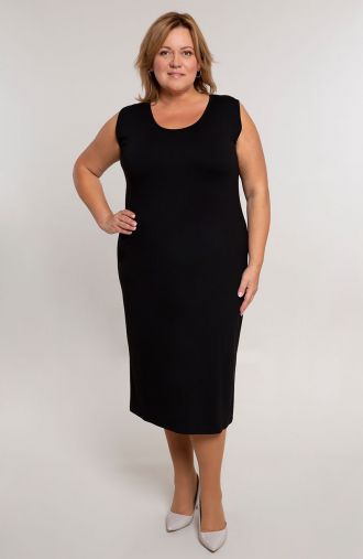 Гладка права рокля в черно